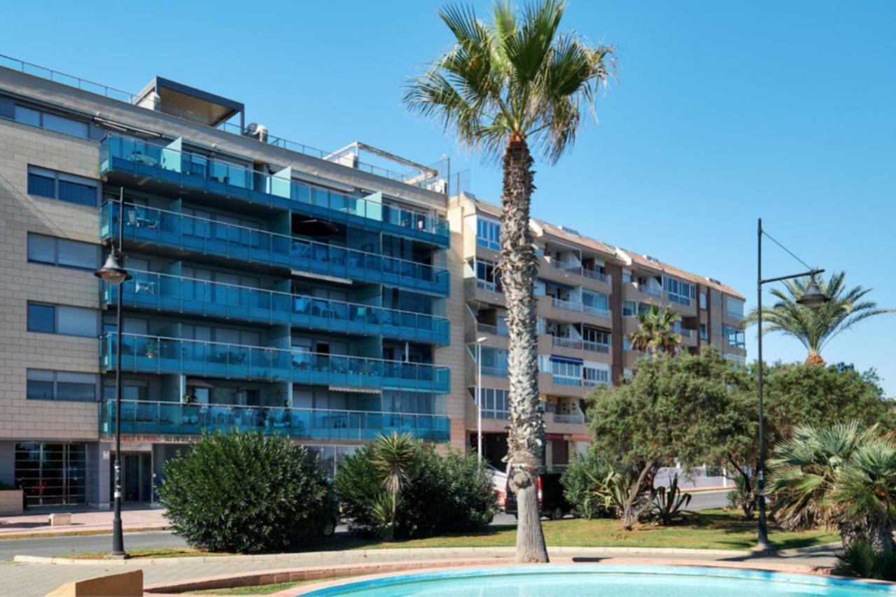 Sea Front Callas De Torrevieja Apartment Exterior photo